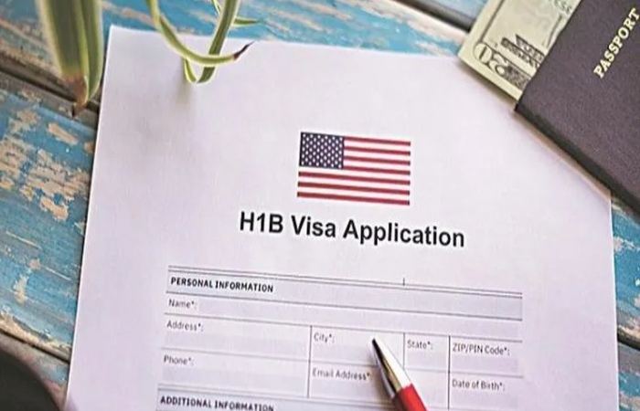 Court Upholds Work Permits for Spouses of H-1B Visa Holders